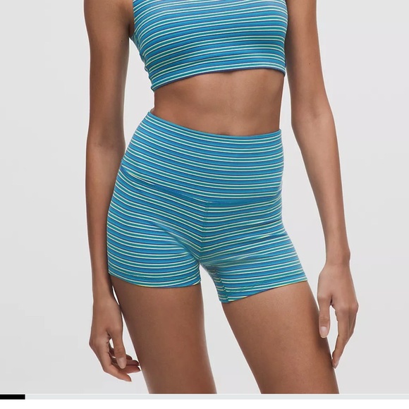 ISO:! lululemon athletica variegated twice stripe blue jacquard shorts